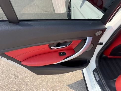 Used 2012 BMW 335i Sedan RWD image 19