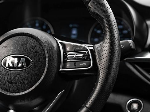 Used 2021 Kia Forte GT-Line image 16