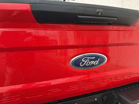 Used 2017 Ford F250 XL w/ Power Equipment Group image 6