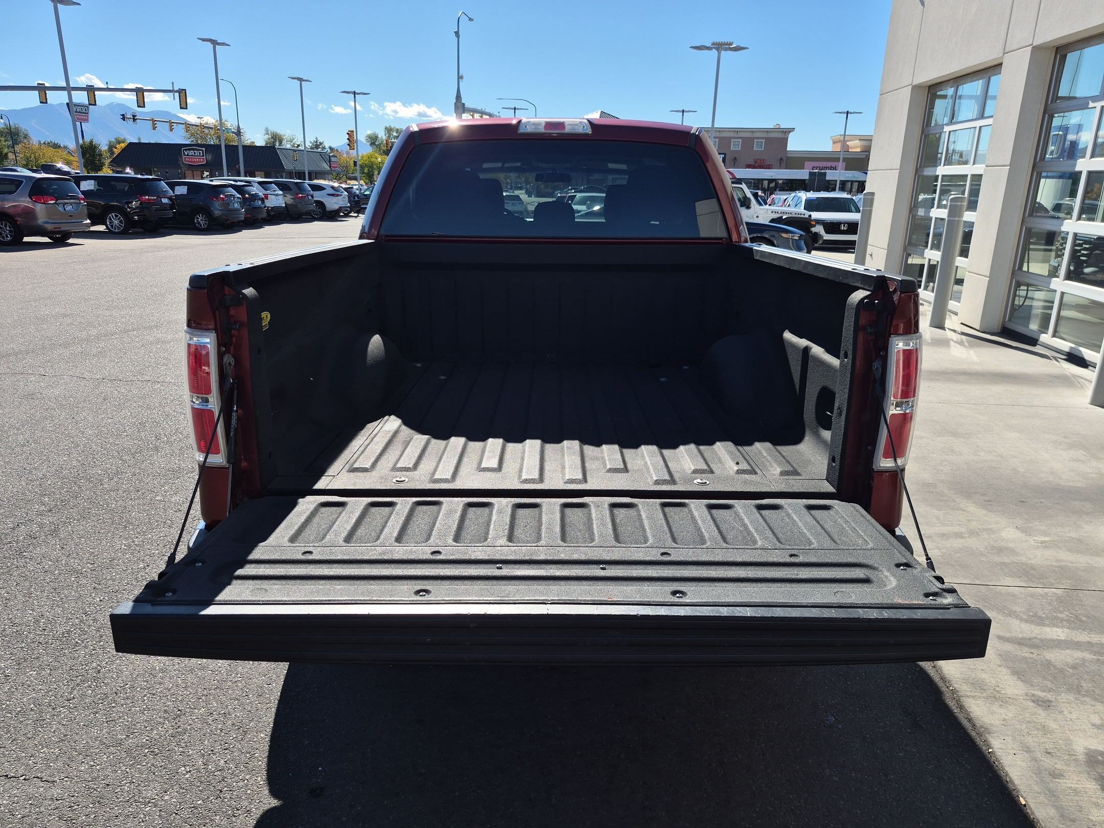 Used 2014 Ford F150 XLT AWD/4WD image 28