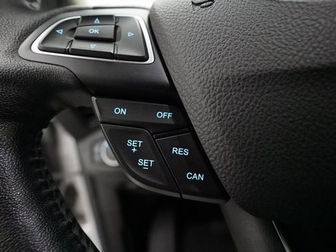 Used 2019 Ford Escape Titanium image 20