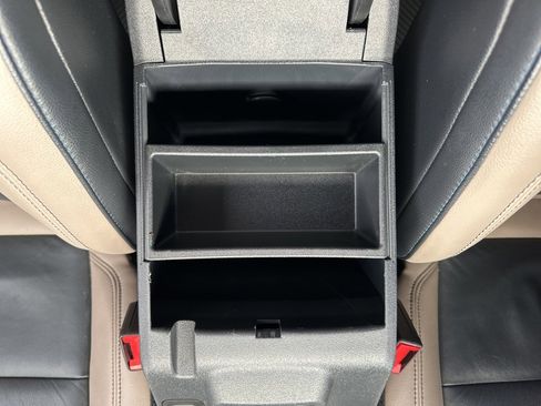 Used 2022 Ford Bronco Wildtrak image 9