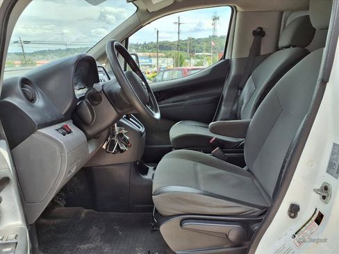 Used 2017 Nissan NV200 S FWD image 7