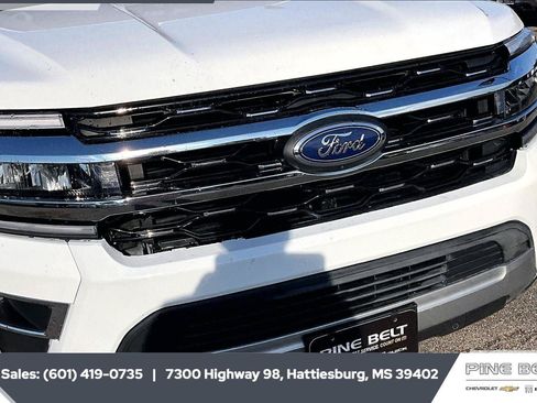 Used 2024 Ford Expedition Limited AWD/4WD image 24