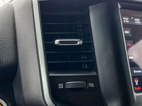 Used 2021 RAM 1500 Big Horn image 29