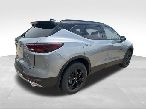 New 2026 Chevrolet Blazer LT w/ Convenience Package FWD image 5