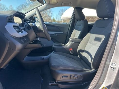 New 2027 Chevrolet Bolt LT image 9