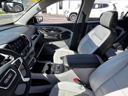 Used 2023 GMC Terrain SLT FWD image 26