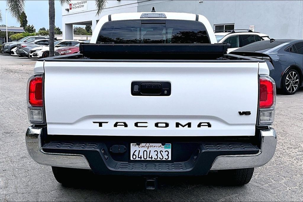 Used 2023 Toyota Tacoma TRD Off-Road w/ Black Out Package (TMS) AWD/4WD image 5