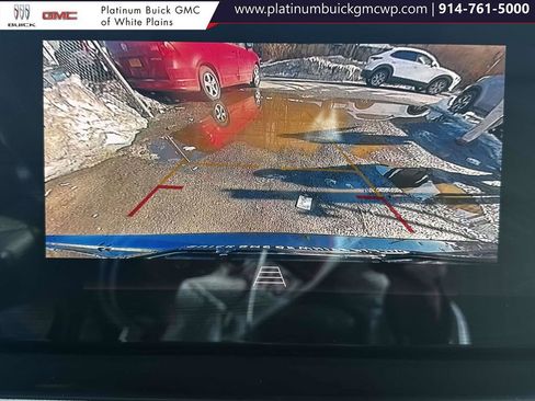 Used 2024 Buick Encore GX Avenir image 26