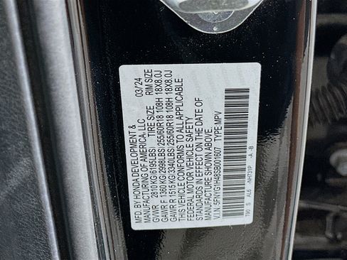 Used 2025 Honda Pilot EX-L image 12