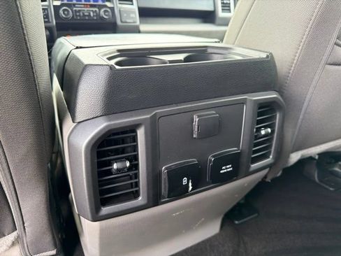 Used 2020 Ford F150 XLT w/ Equipment Group 302A Luxury AWD/4WD image 17