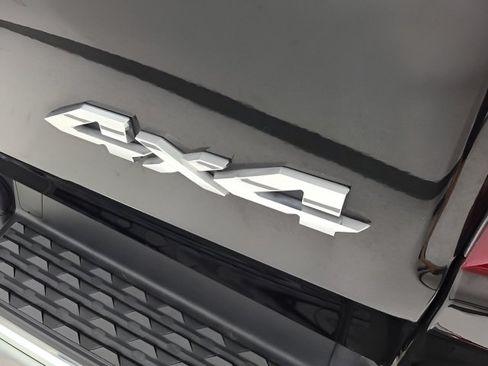 Used 2020 RAM 1500 Laramie AWD/4WD image 8