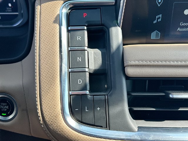 Used 2022 Chevrolet Tahoe Premier w/ Max Trailering Package AWD/4WD image 26