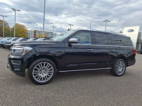 Certified 2022 Ford Expedition Max Platinum image 5