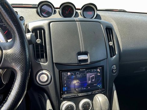 Used 2014 Nissan 370Z Coupe image 5