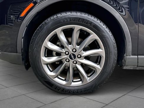 Used 2020 Lincoln Corsair Standard w/ Premium Package image 9