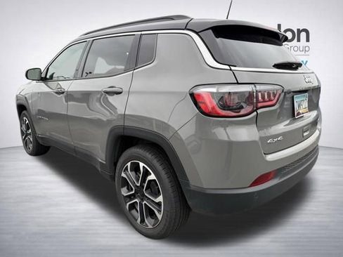 Used 2024 Jeep Compass Limited AWD/4WD image 8