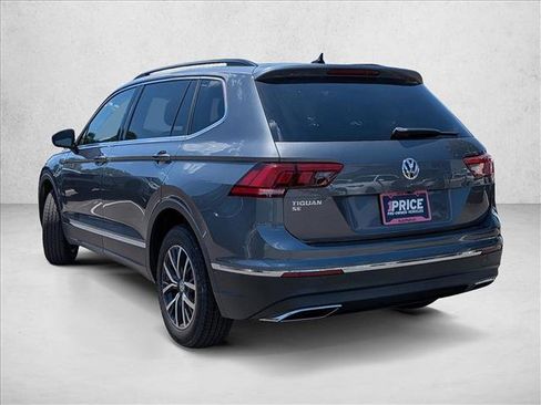 Used 2020 Volkswagen Tiguan SE w/ Panoramic Sunroof Package FWD image 7