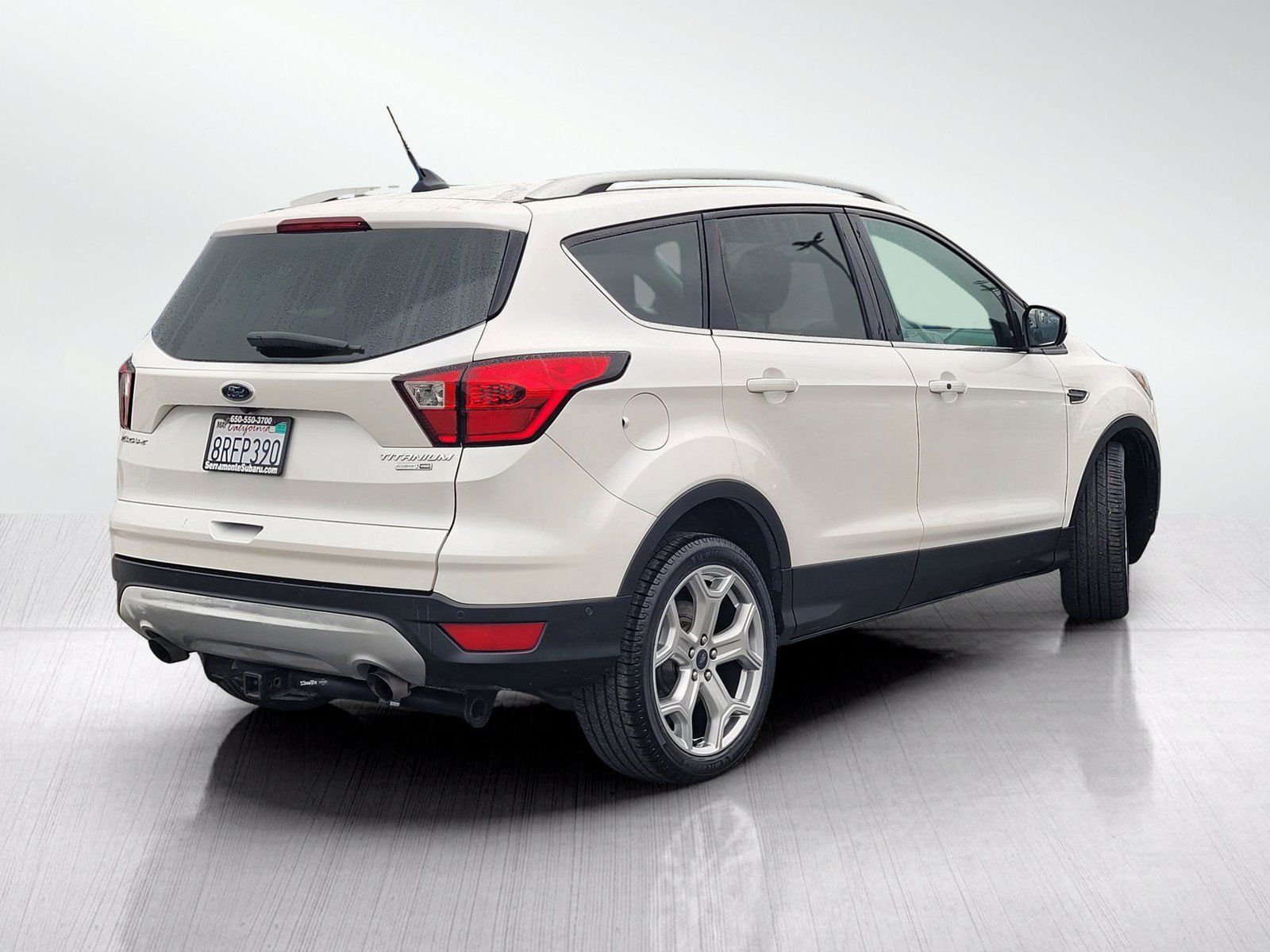 Used 2019 Ford Escape Titanium AWD/4WD image 4