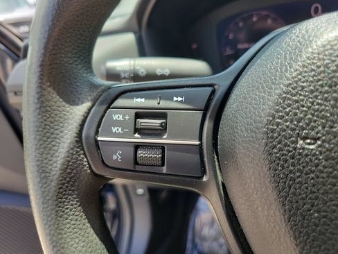 Used 2023 Honda Accord EX image 20