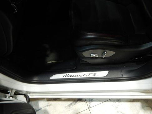 Used 2017 Porsche Macan GTS image 14