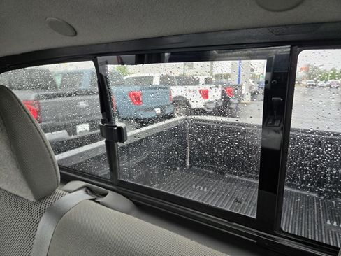 Used 2019 Nissan Frontier SV AWD/4WD image 30