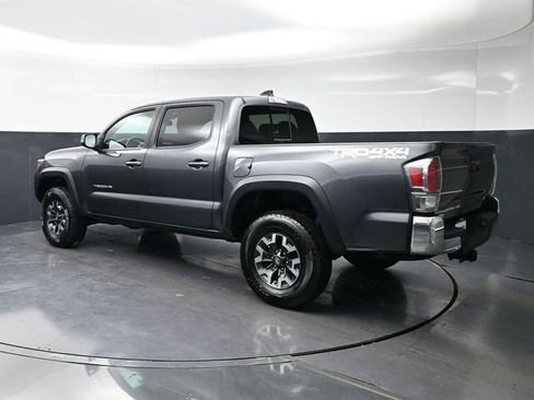Used 2022 Toyota Tacoma TRD Off-Road image 7