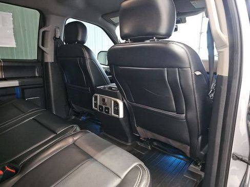 Used 2020 Ford F150 Lariat w/ Equipment Group 502A Luxury AWD/4WD image 30