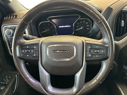 Used 2022 GMC Sierra 2500 Denali AWD/4WD image 15