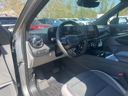 New 2026 Chevrolet Blazer EV SS image 15