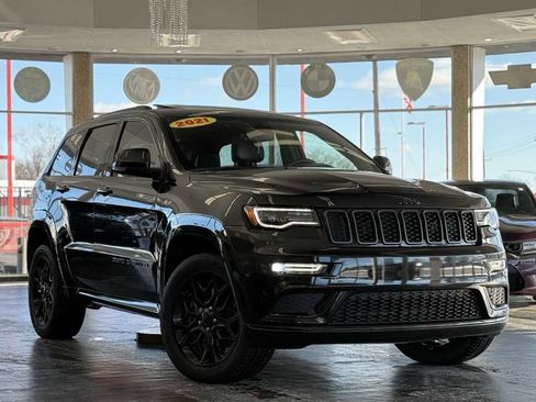 Used 2021 Jeep Grand Cherokee Limited X image 1