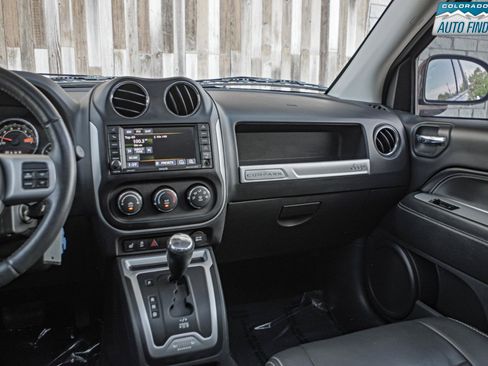 Used 2016 Jeep Compass High Altitude AWD/4WD image 17