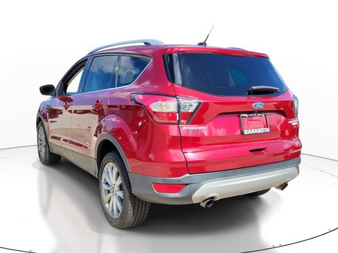 Used 2017 Ford Escape Titanium w/ Equipment Group 301A FWD image 4