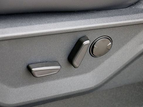 New 2026 Ford F350 Lariat AWD/4WD image 23