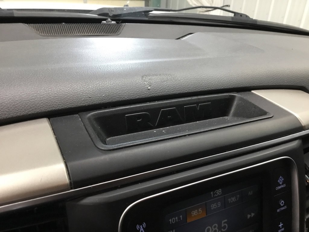 Used 2015 RAM 2500 SLT AWD/4WD image 20
