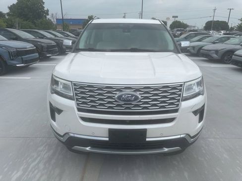 Used 2018 Ford Explorer Platinum AWD/4WD image 19
