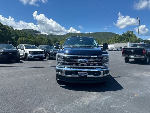 New 2025 Ford F350 Lariat w/ Lariat Ultimate Package image 2