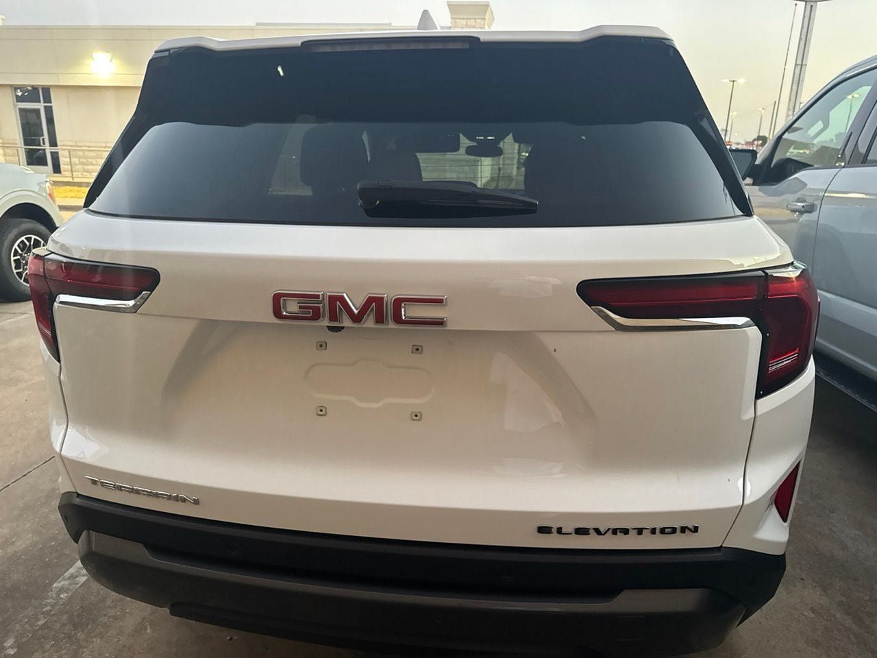 Used 2026 GMC Terrain Elevation FWD image 5