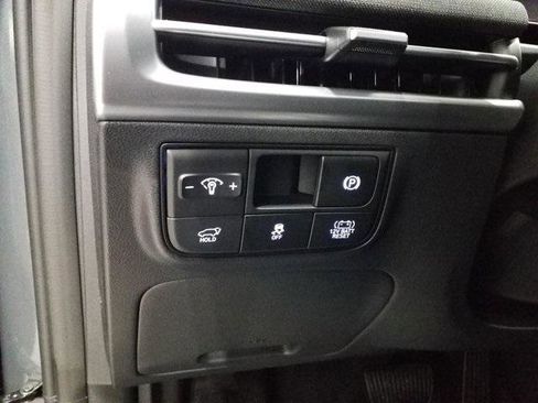 New 2026 Hyundai Tucson Limited w/ Tow & Go Package image 11