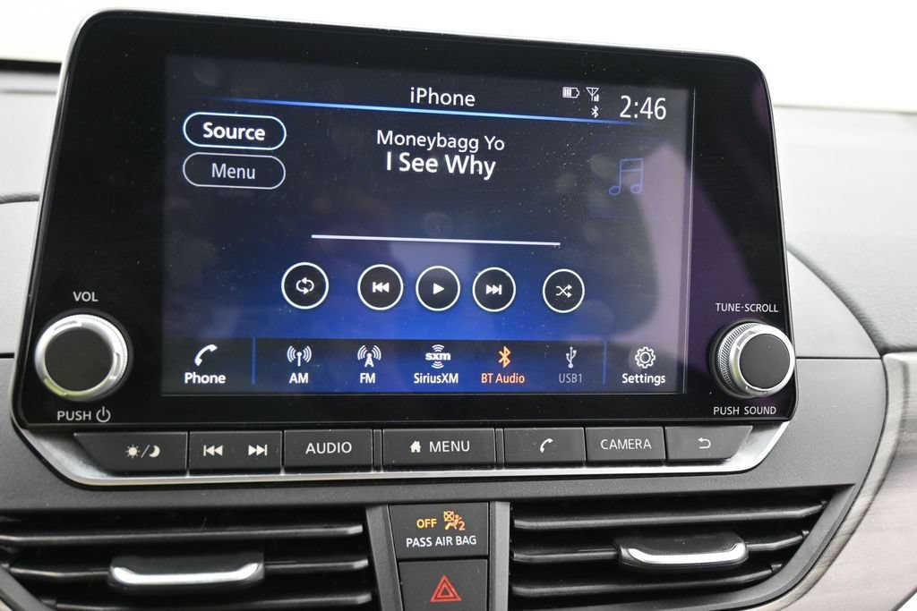 Used 2025 Nissan Altima 2.5 SV AWD/4WD image 10