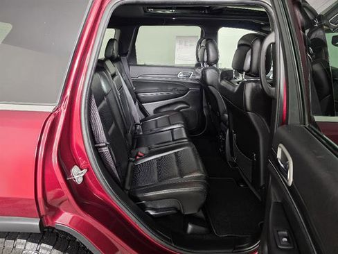 Used 2021 Jeep Grand Cherokee Limited w/ Luxury Group II AWD/4WD image 18