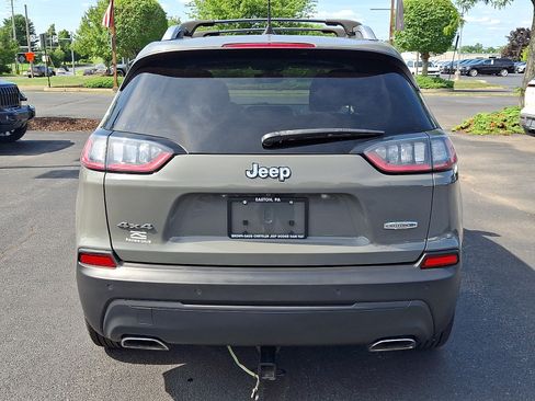 Certified 2021 Jeep Cherokee Latitude Lux w/ Sun & Sound Group AWD/4WD image 5