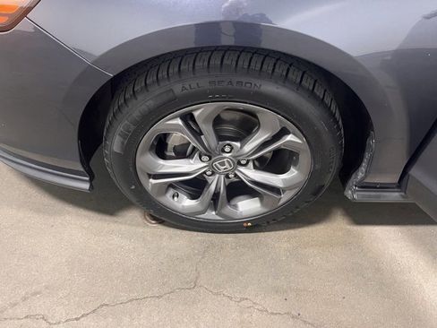 Used 2023 Honda Accord EX image 29