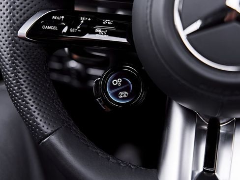 Used 2025 Mercedes-Benz G 63 AMG 4MATIC image 63