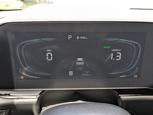 Certified 2023 Kia Niro EX FWD image 32