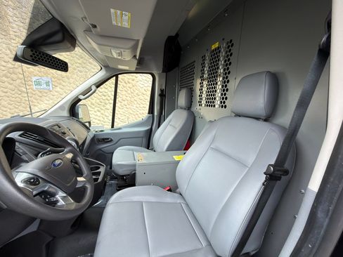 Used 2018 Ford Transit 250 148 Medium Roof RWD image 14