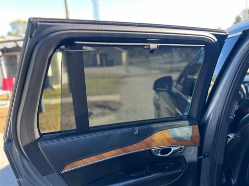 Used 2016 Volvo XC90 T6 Inscription w/ Vision Package image 20