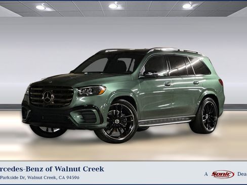 New 2026 Mercedes-Benz GLS 580 4MATIC image 1
