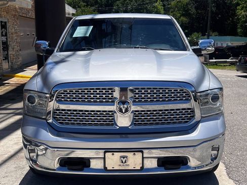 Used 2016 RAM 1500 Laramie w/ Convenience Group RWD image 9